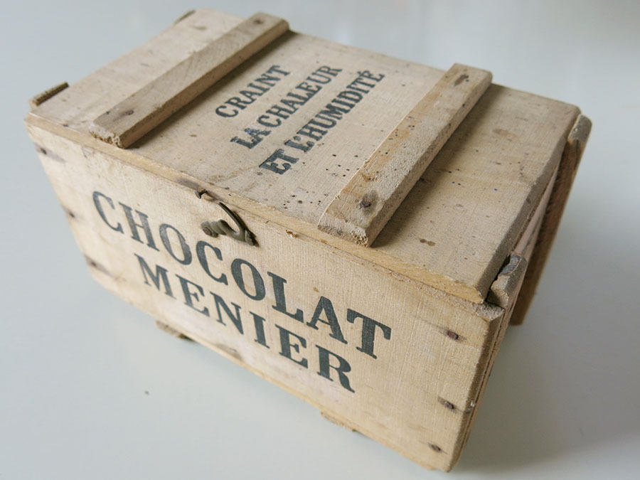 アンティーク ショコラ ムニエ チョコレートの木箱-CHOCOLAT MENIER- - 雑貨 -【garitto】