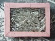 画像2: アンティーク シルバーのガラス製竹ビーズ入り硝子の蓋の紙箱 -AUX GALERIES LAFAYETTE- (2)