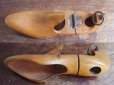 画像4: アンティーク 靴の木型 メタルリング付 (4)