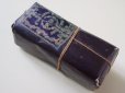 画像2: 未開封 19世紀 アンティーク  紫のラベル 白のリネン糸束セット (2)