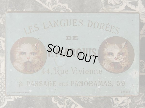 画像1: 19世紀 アンティーク 子猫たちのラングドシャの紙箱 LES LANGUES DE F.MARQUIS 44, RUE VIVIENNE & PASSAGE DES PANORAMAS,59.
