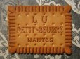 画像1: 1930年 アンティーク クロモ 『LU』見開き型カレンダー LU PETIT BEURRE NANTES-LEFEVRE-UTILE- (1)