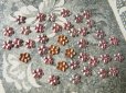 画像2: アンティーク 立体型抜き  極小 花のスパンコール ピンク4mm (2)