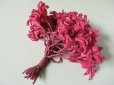 画像3: アンティーク ローズピンクの花のコサージュ 31輪 (3)