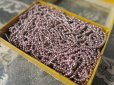 画像5: アンティーク ボンマルシェ 薄紫 メタル製ビーズ入り(33g) 硝子の蓋の紙箱 -AU BON MARCHE- (5)